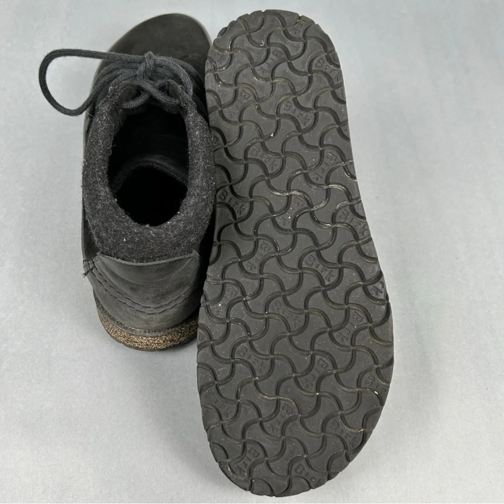 Birkenstock “Honnef High” Black Nubuck Leather Ankle Boot | Woolen Footbed | EUC